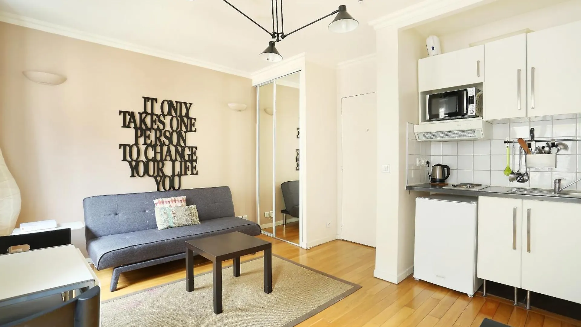 Pick A Flat'S Apartments In Batignolles - Rue Biot Paris France