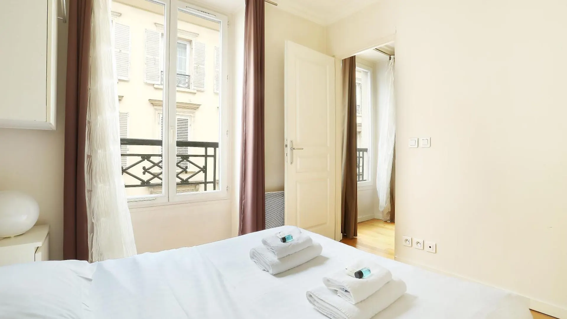 Pick A Flat'S Apartments In Batignolles - Rue Biot Parigi