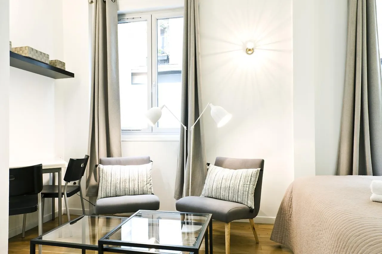 Pick A Flat'S Apartments In Batignolles - Rue Biot Parigi Francia