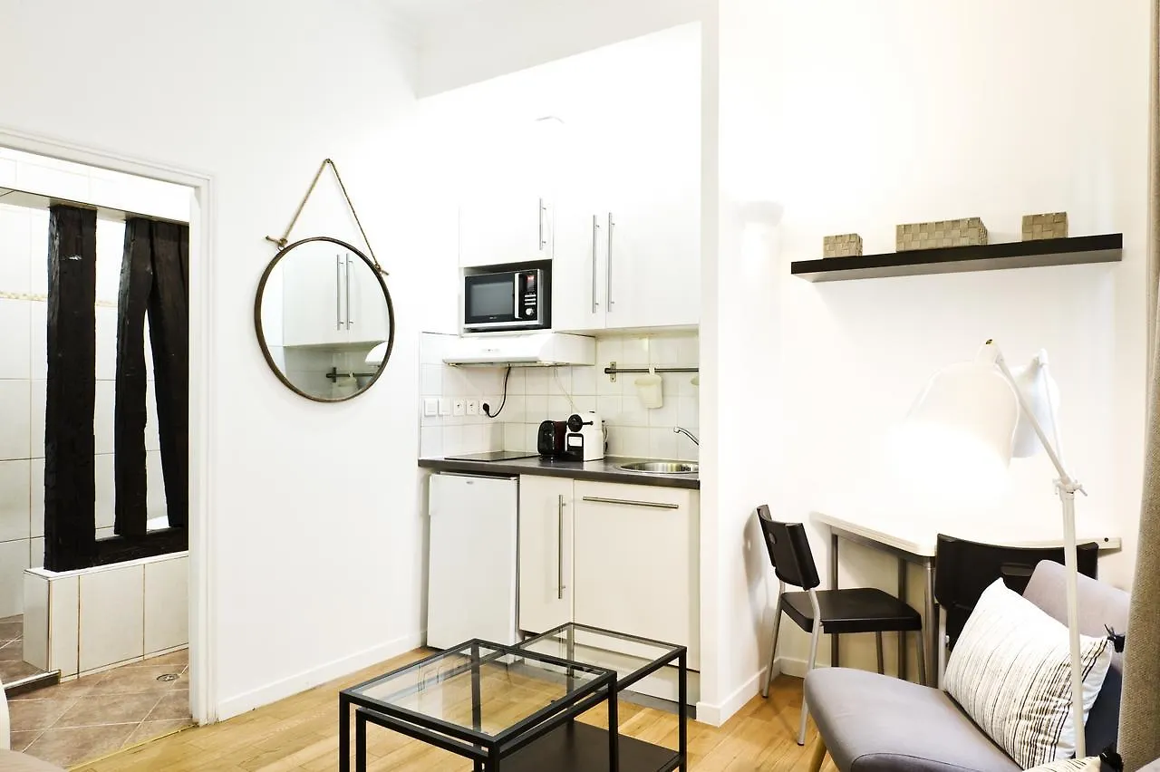 Pick A Flat'S Apartments In Batignolles - Rue Biot Parigi Francia