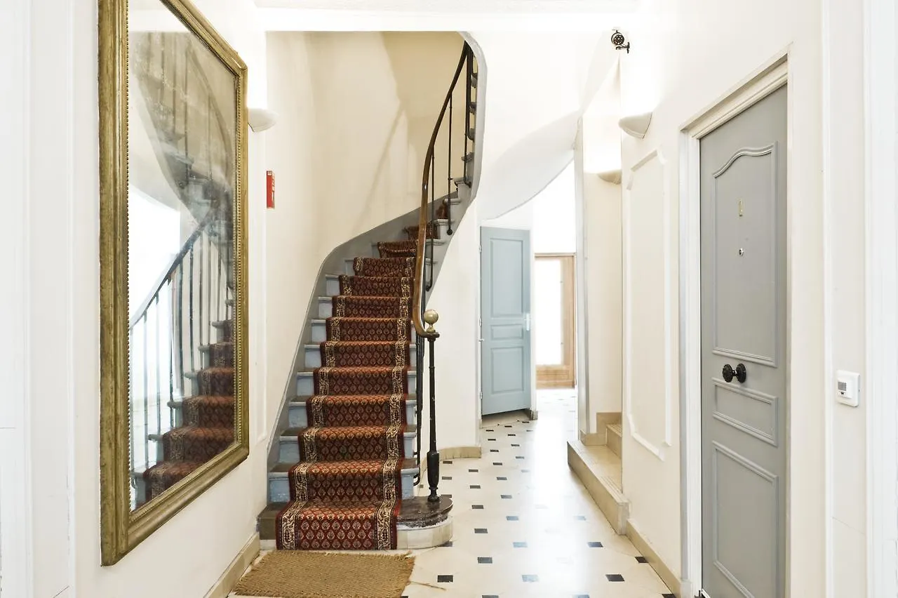 Pick A Flat'S Apartments In Batignolles - Rue Biot Paryż