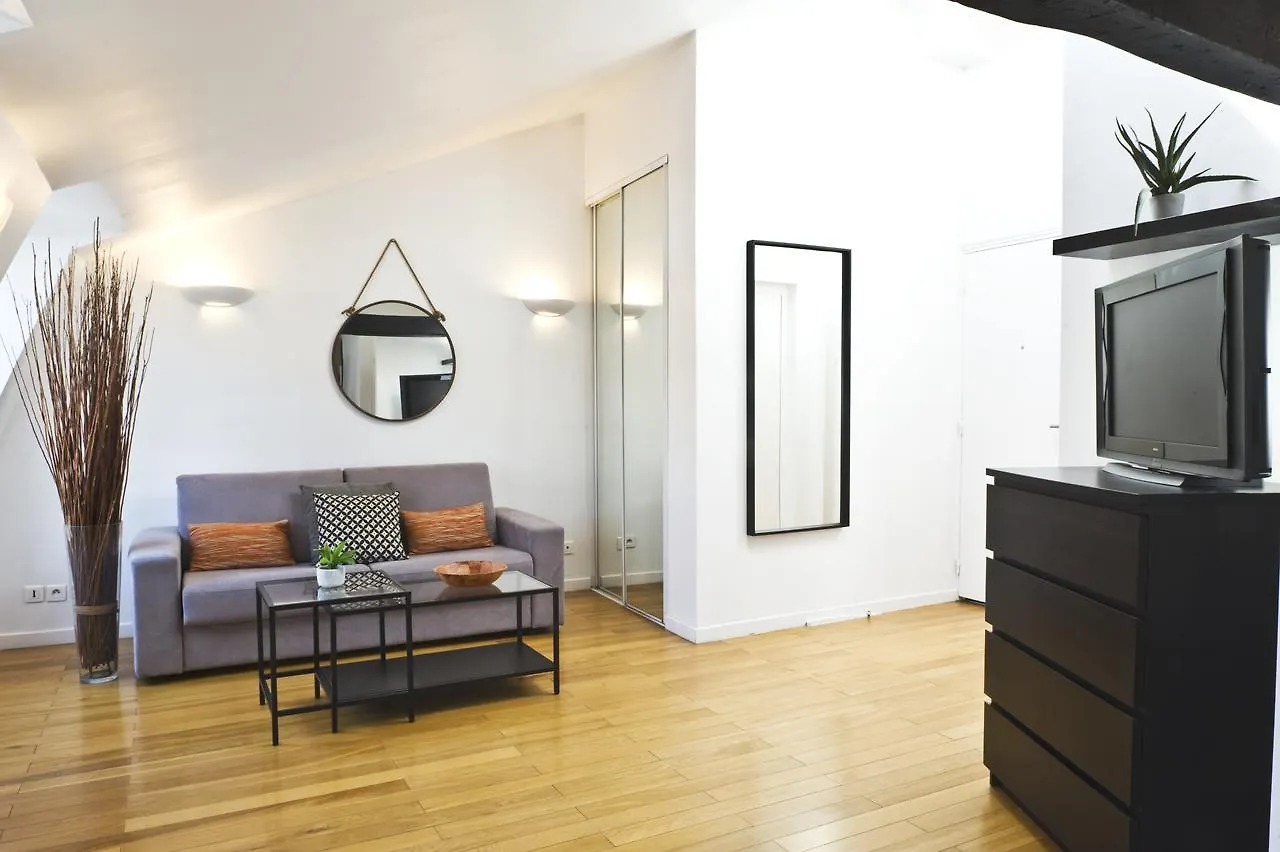 Pick A Flat'S Apartments In Batignolles - Rue Biot パリ