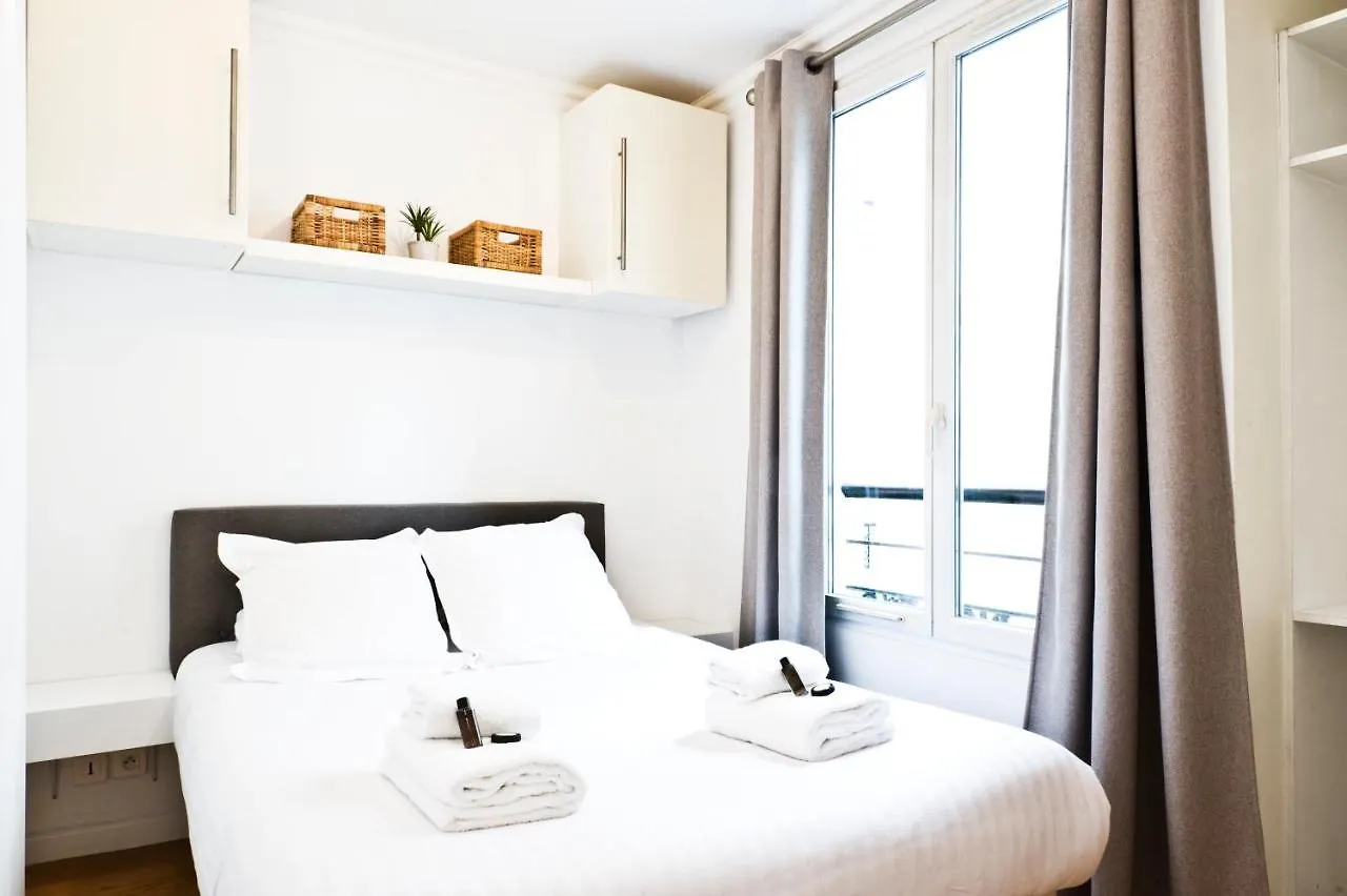 Pick A Flat'S Apartments In Batignolles - Rue Biot Paryż
