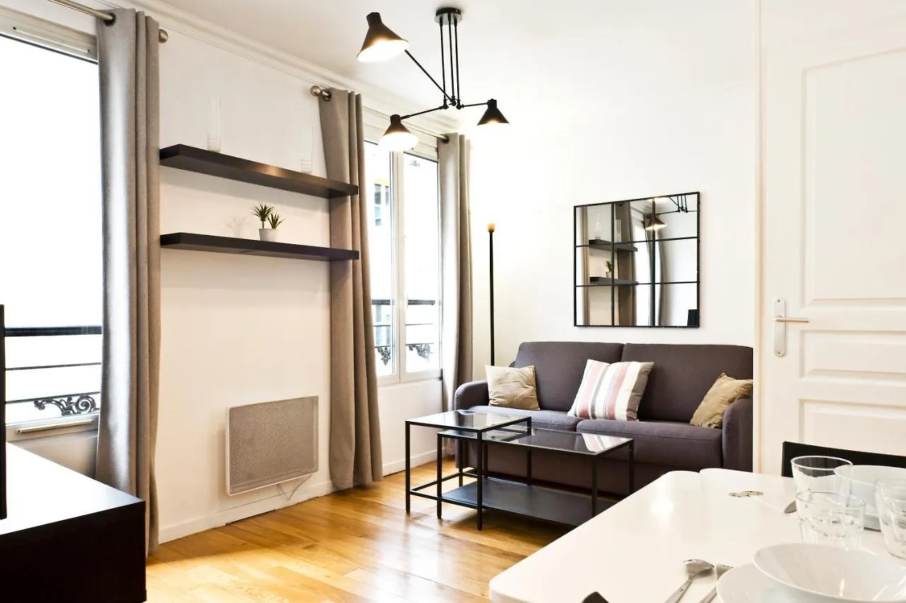Pick A Flat'S Apartments In Batignolles - Rue Biot Parigi