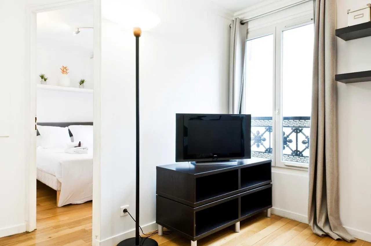 Pick A Flat'S Apartments In Batignolles - Rue Biot Parigi