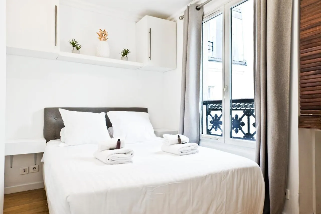 Pick A Flat'S Apartments In Batignolles - Rue Biot Parigi 0*,