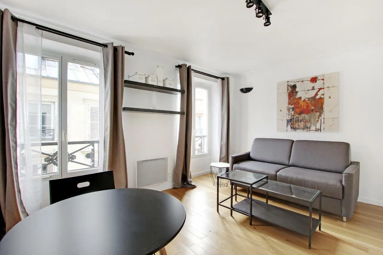 Pick A Flat'S Apartments In Batignolles - Rue Biot Parigi
