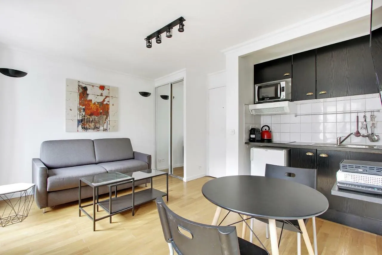 Pick A Flat'S Apartments In Batignolles - Rue Biot Paryż