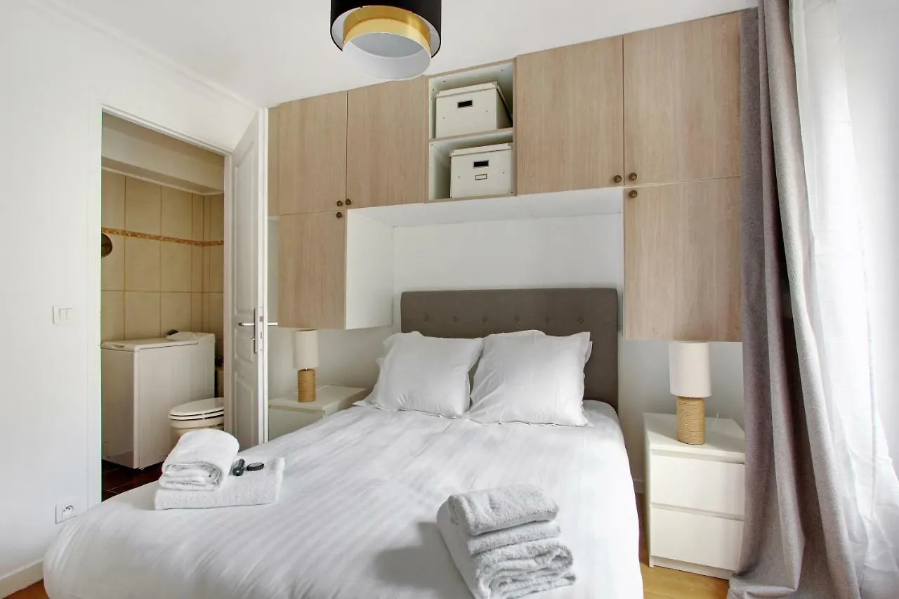 Pick A Flat'S Apartments In Batignolles - Rue Biot Paris France