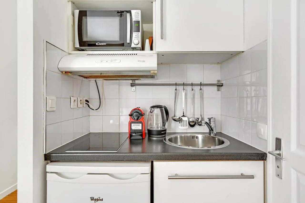 Pick A Flat'S Apartments In Batignolles - Rue Biot Parigi
