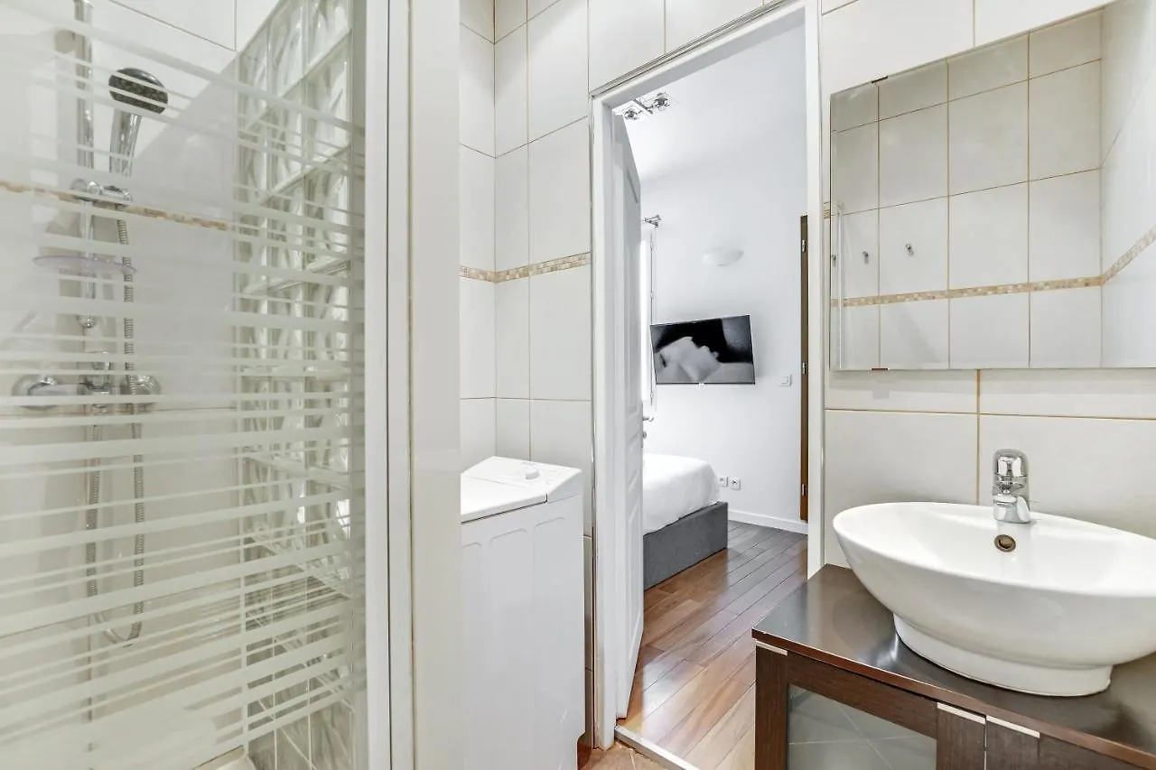 Pick A Flat'S Apartments In Batignolles - Rue Biot Parigi